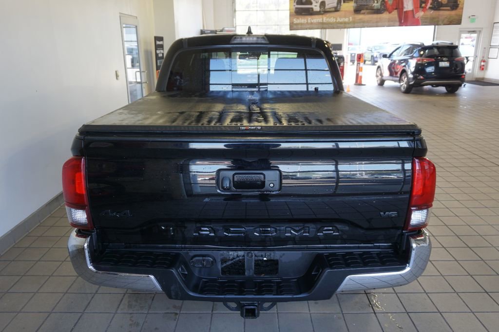 Used 2023 Toyota Tacoma SR5 AWD/4WD image 14