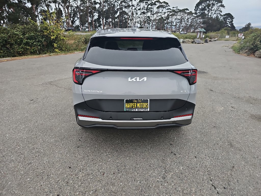 New 2026 Kia Sportage S image 4