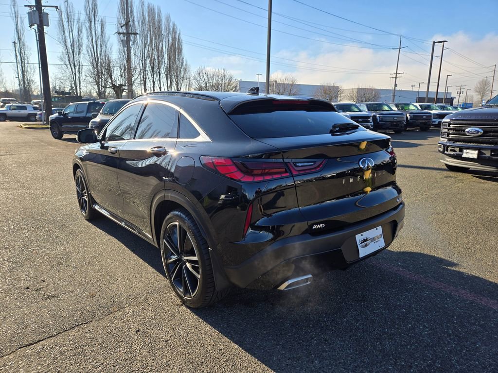 Used 2022 INFINITI QX55 Essential w/ Proassist Package image 7