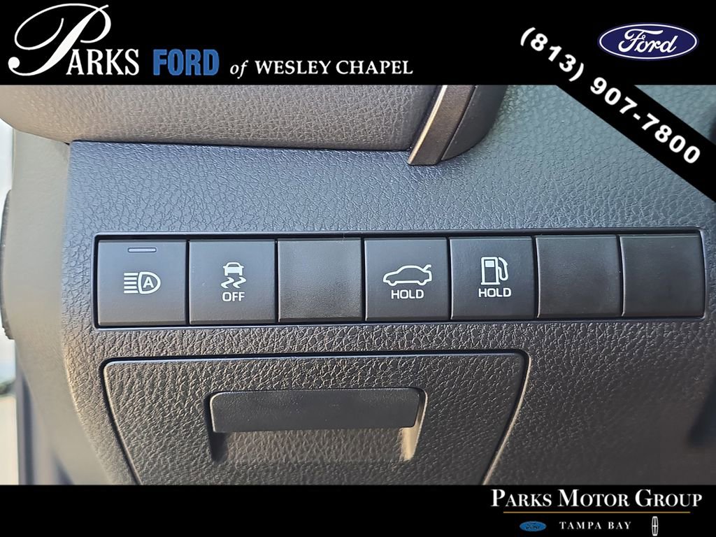 Used 2022 Toyota Camry XSE FWD image 26