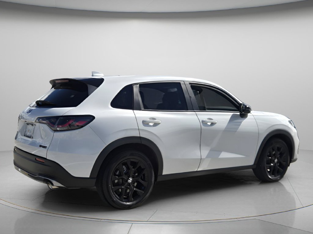 Used 2024 Honda HR-V Sport image 7