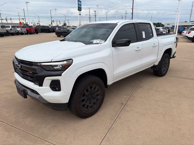 Used 2023 Chevrolet Colorado Z71 w/ Advanced Trailering Package AWD/4WD image 5