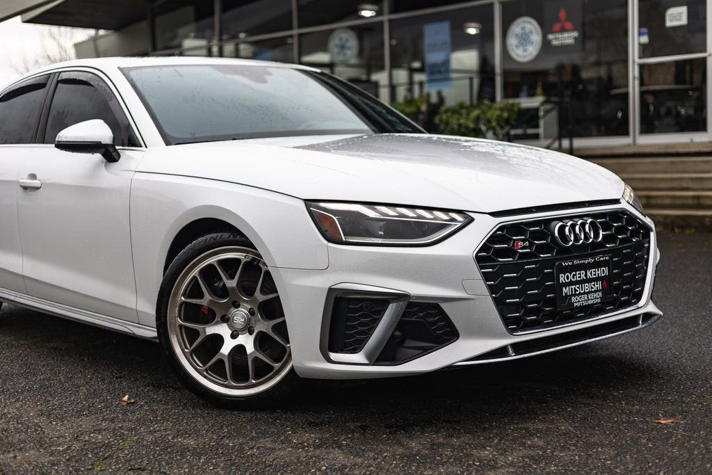 Used 2022 Audi S4 Premium image 3