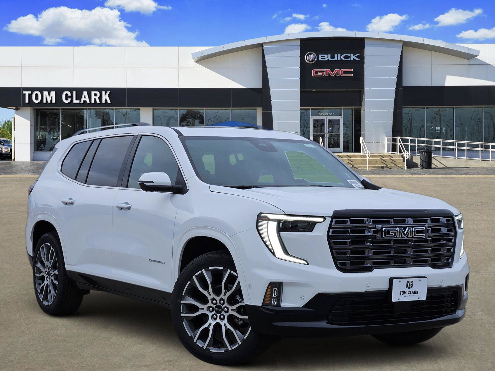 New 2026 GMC Acadia Denali Ultimate AWD/4WD image 1