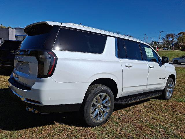 New 2026 Chevrolet Suburban Premier image 4