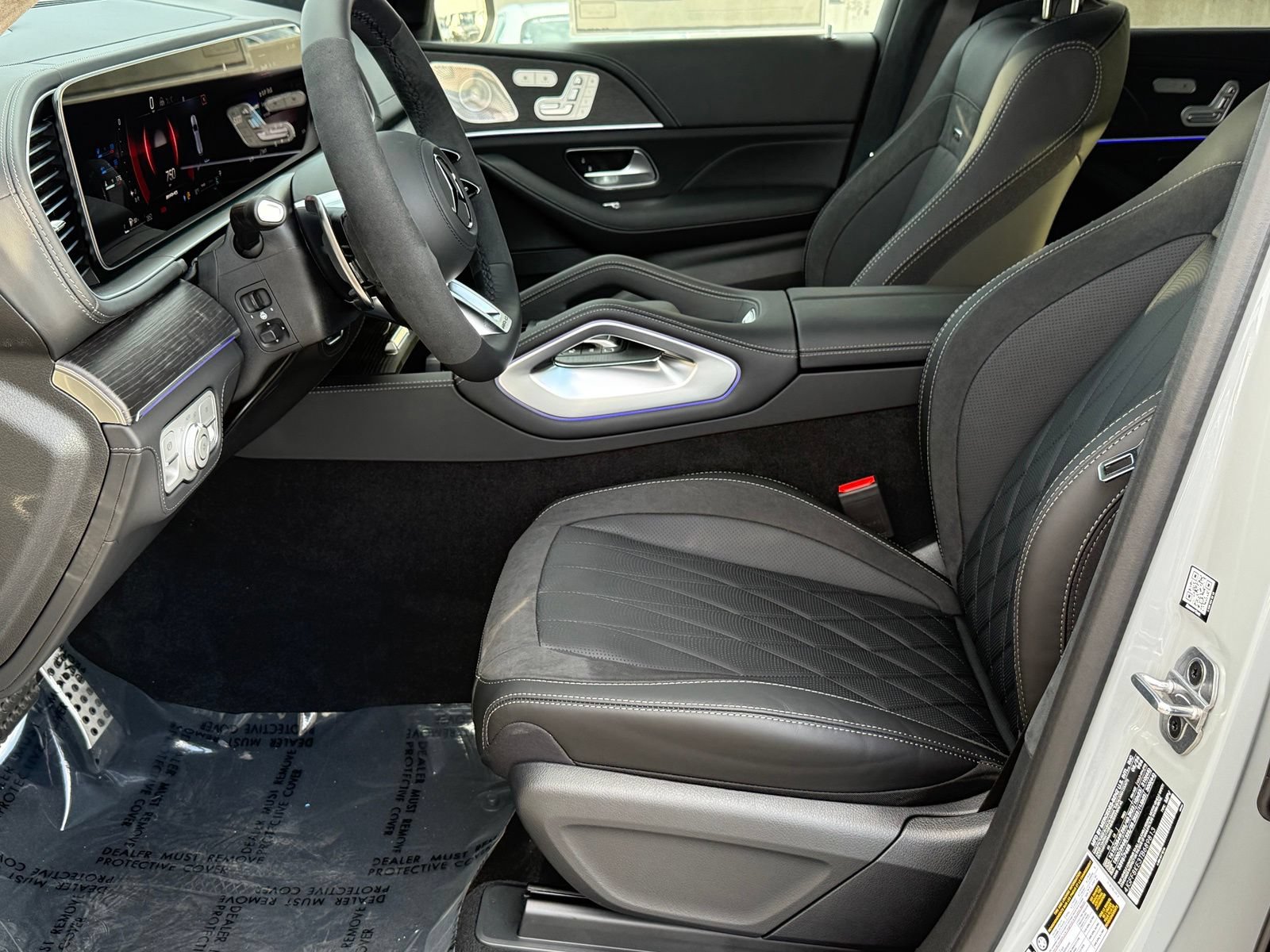 New 2026 Mercedes-Benz GLS 63 AMG 4MATIC image 17