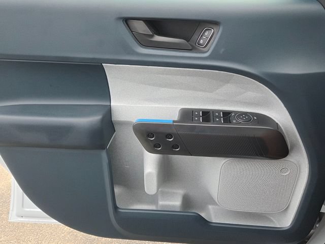 New 2026 Ford Maverick XLT w/ XLT Luxury Package FWD image 27