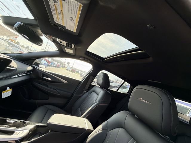 New 2026 Buick Envista Avenir image 18