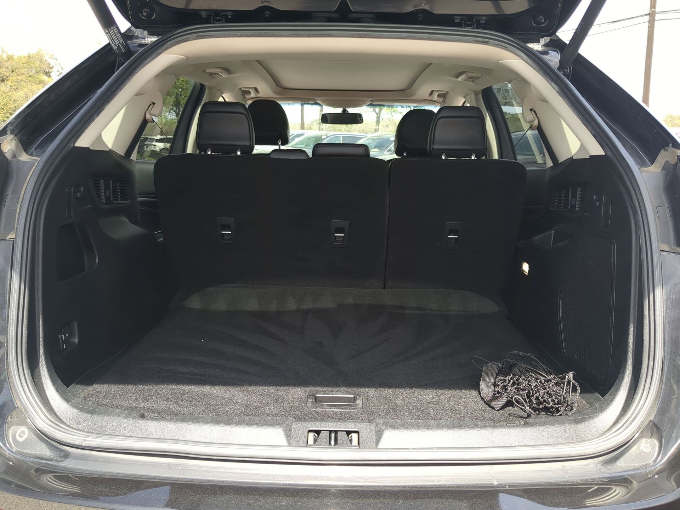 Used 2018 Ford Edge Titanium w/ Equipment Group 301A image 22