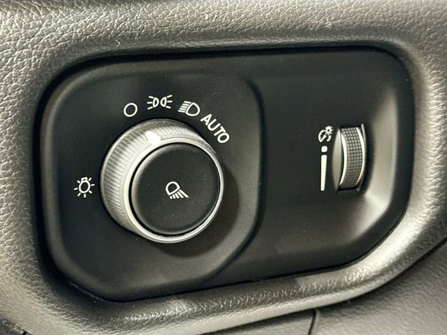 Used 2022 RAM 2500 Tradesman image 12