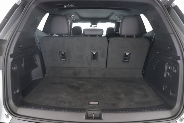 Used 2025 GMC Acadia Denali image 31