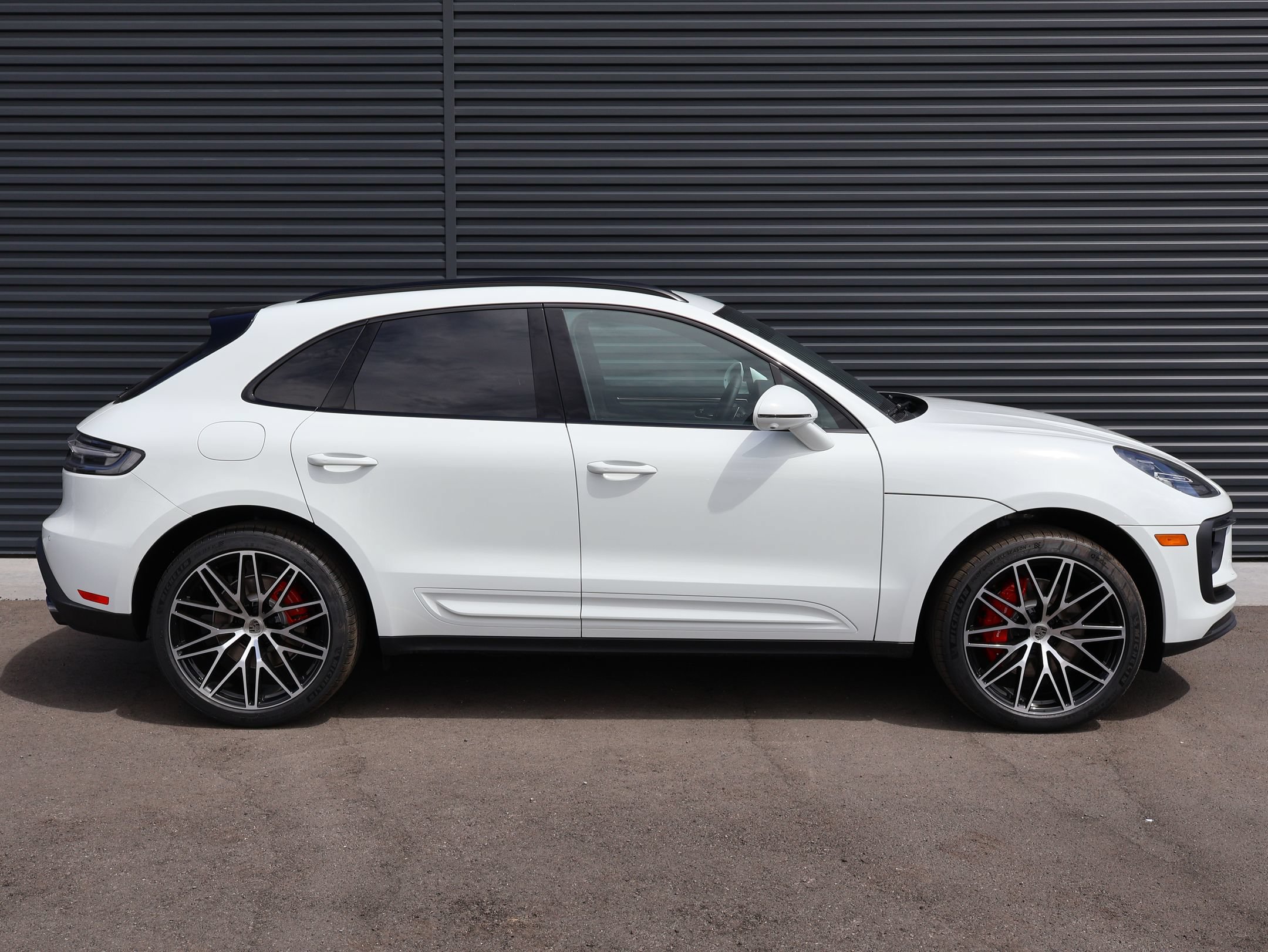 New 2026 Porsche Macan S AWD/4WD image 10