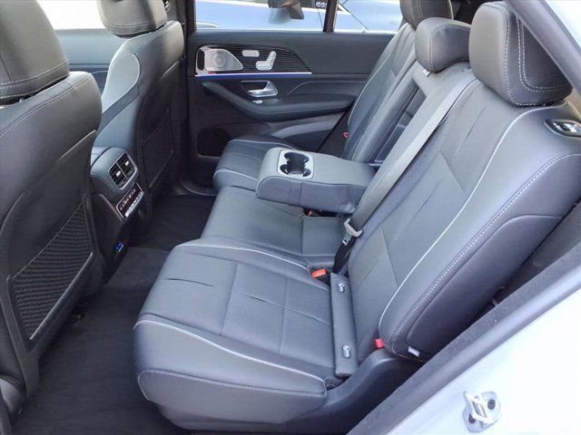 New 2026 Mercedes-Benz GLE 580 4MATIC image 17