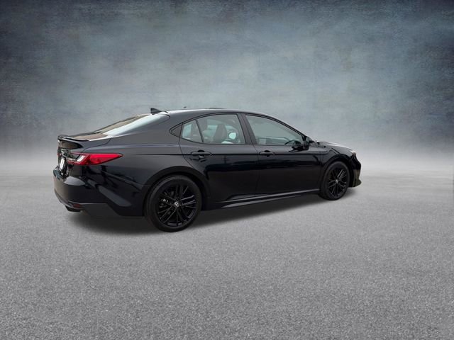 Used 2025 Toyota Camry SE FWD image 4