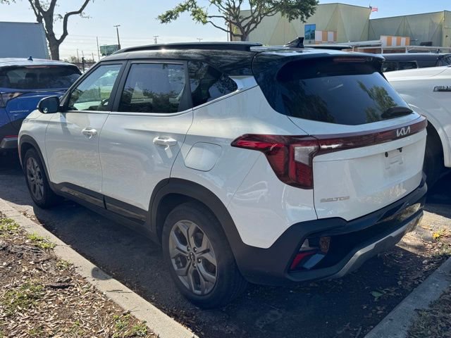 Certified 2024 Kia Seltos S FWD image 2