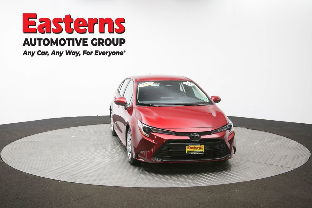 Used 2024 Toyota Corolla LE image 88