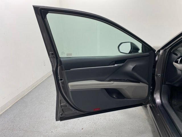 Used 2022 Toyota Camry SE AWD/4WD image 26