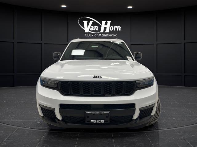 Used 2024 Jeep Grand Cherokee L Limited w/ Black Appearance Package image 2