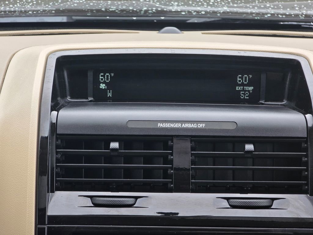 Used 2010 Ford Escape Limited AWD/4WD image 12