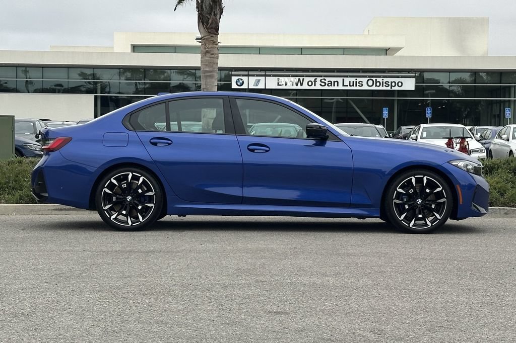 Used 2025 BMW M340i RWD image 2