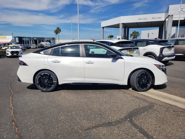 New 2026 Nissan Sentra SR FWD image 4
