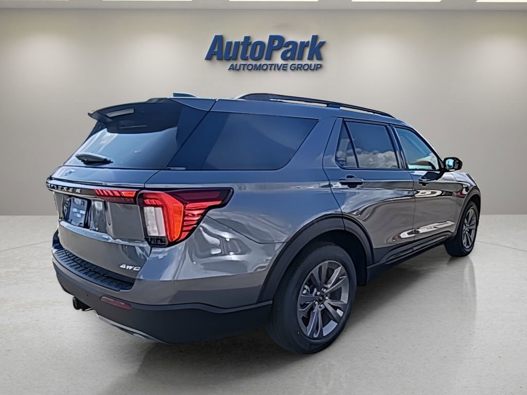 New 2026 Ford Explorer Active w/ Active Comfort Package image 7