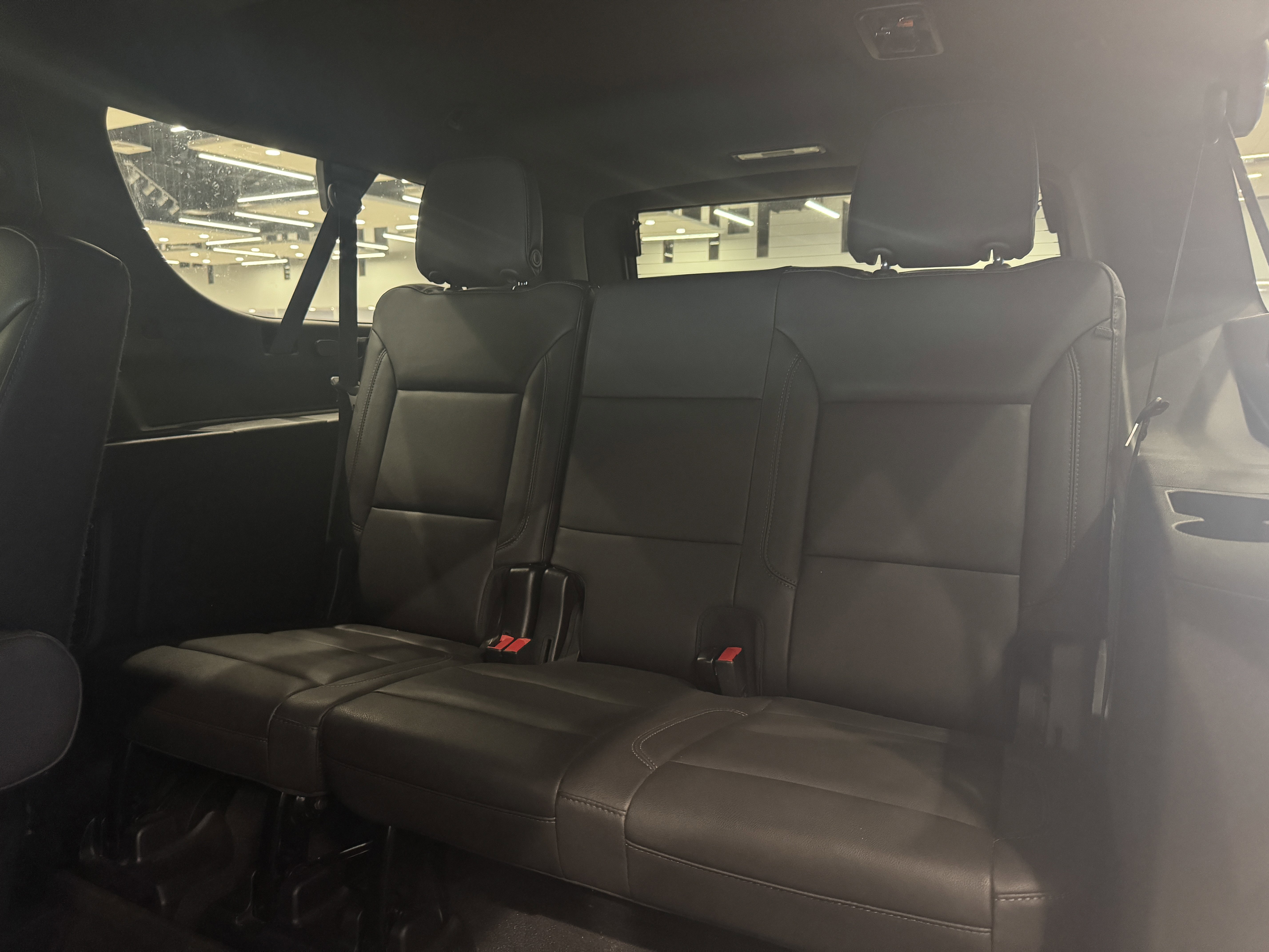 Used 2022 Chevrolet Suburban Z71 w/ Z71 Off-Road Package image 14