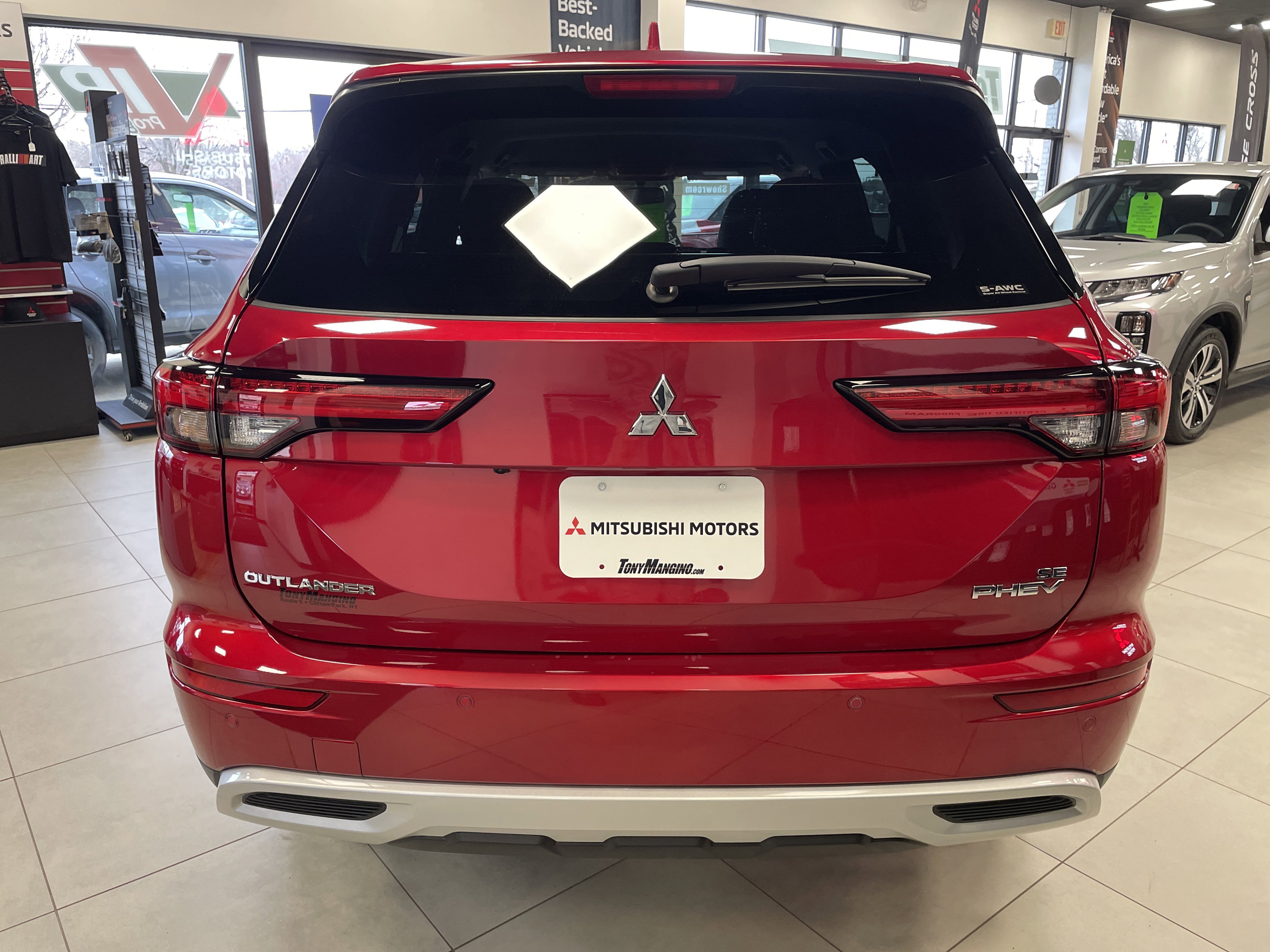 New 2025 Mitsubishi Outlander SE image 6