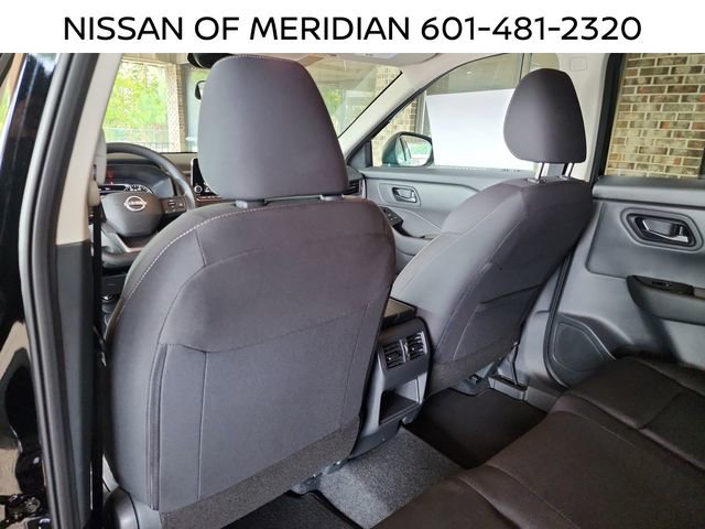 New 2026 Nissan Rogue S image 27