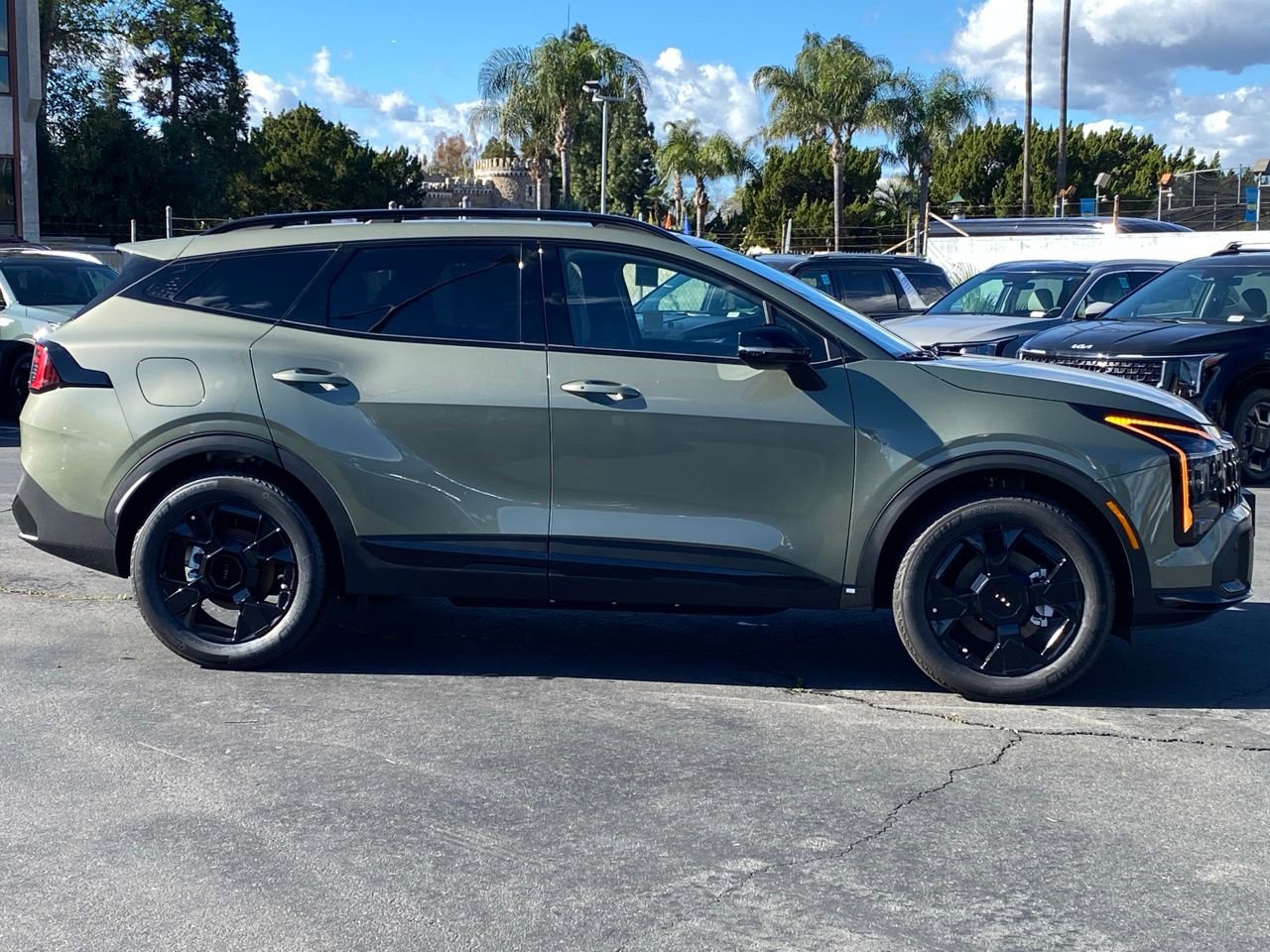 New 2026 Kia Sportage X-Line image 2