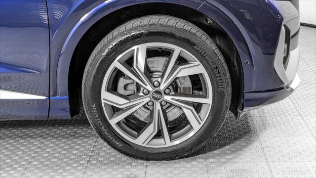 Used 2023 Audi Q4 e-tron Prestige AWD/4WD image 34