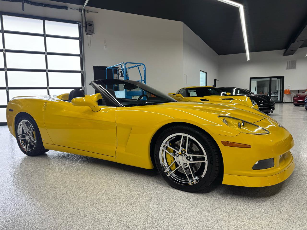 Used 2006 Chevrolet Corvette Convertible w/ Preferred Equipment Group image 19