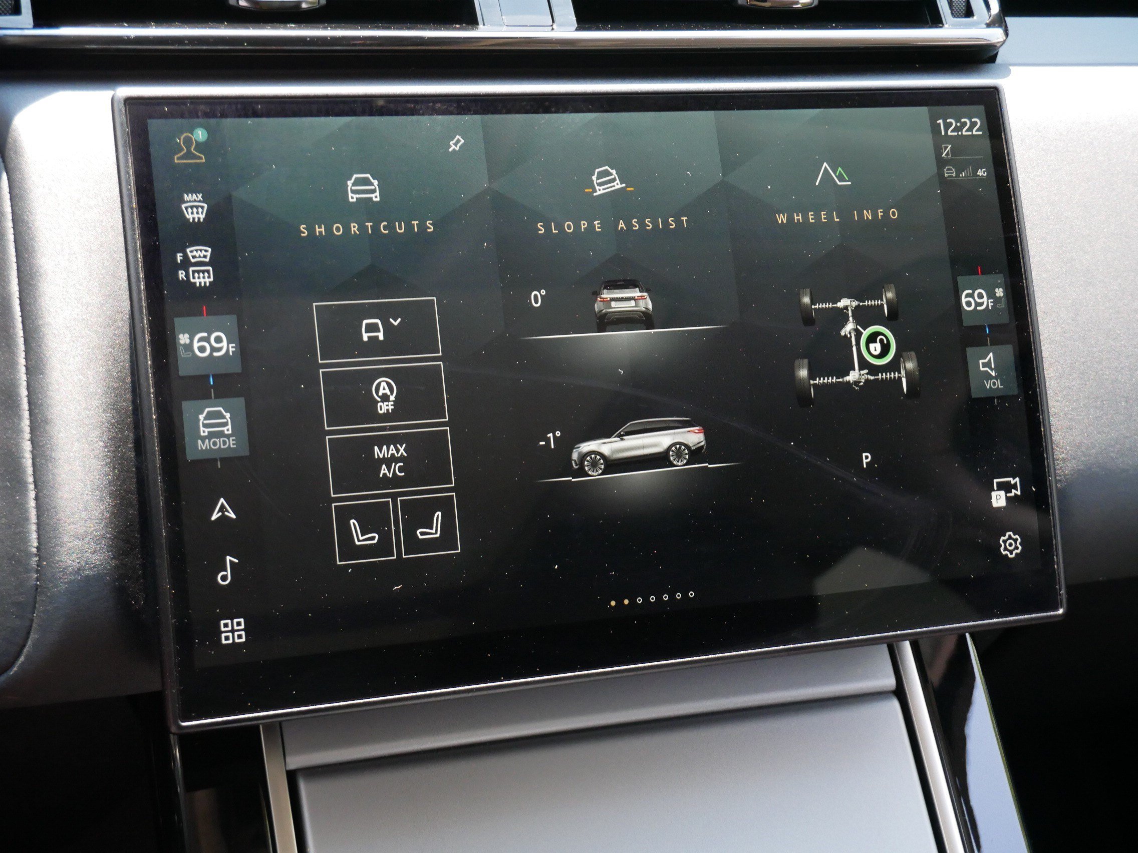Used 2024 Land Rover Range Rover Velar S AWD/4WD image 22