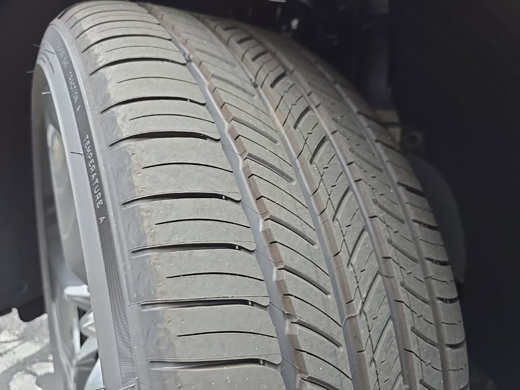 New 2026 Genesis GV70 3.5T Sport Prestige image 17