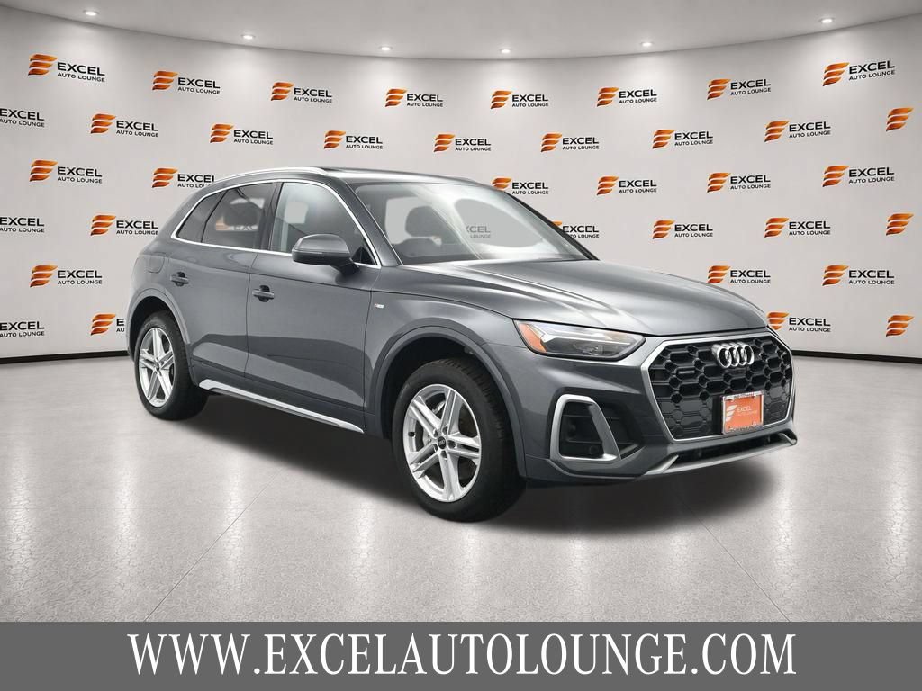 Used 2021 Audi Q5 e Premium Plus w/ Premium Plus Package AWD/4WD image 7