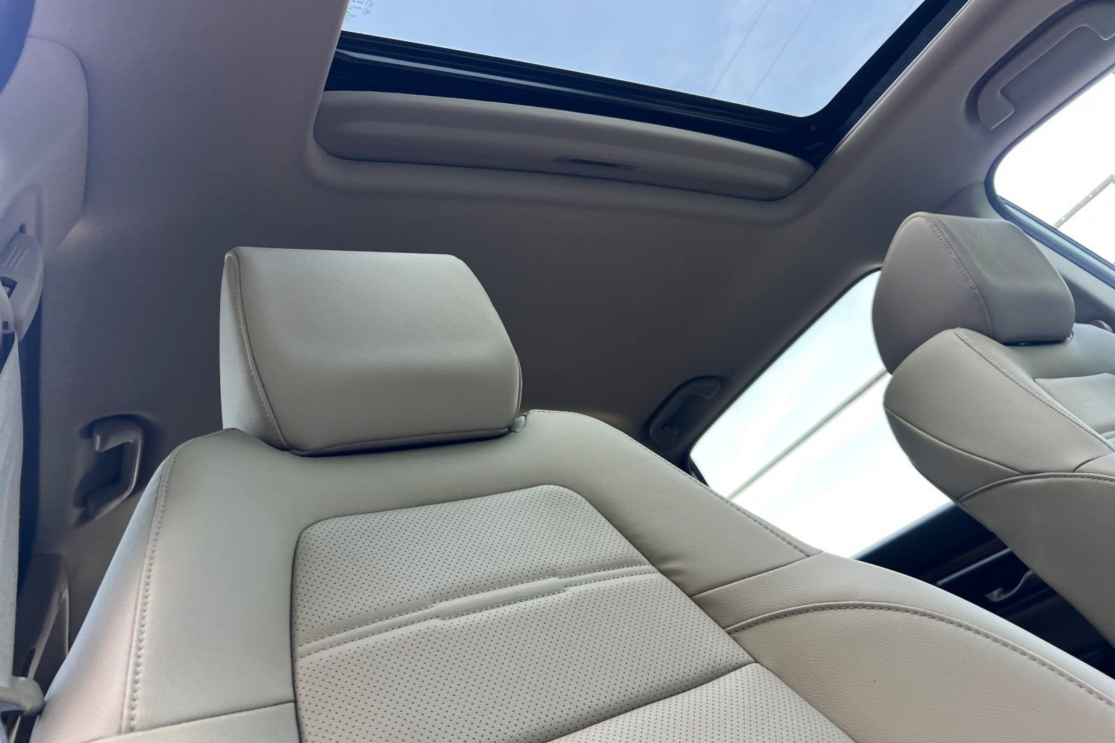 Used 2019 Honda CR-V EX-L image 17