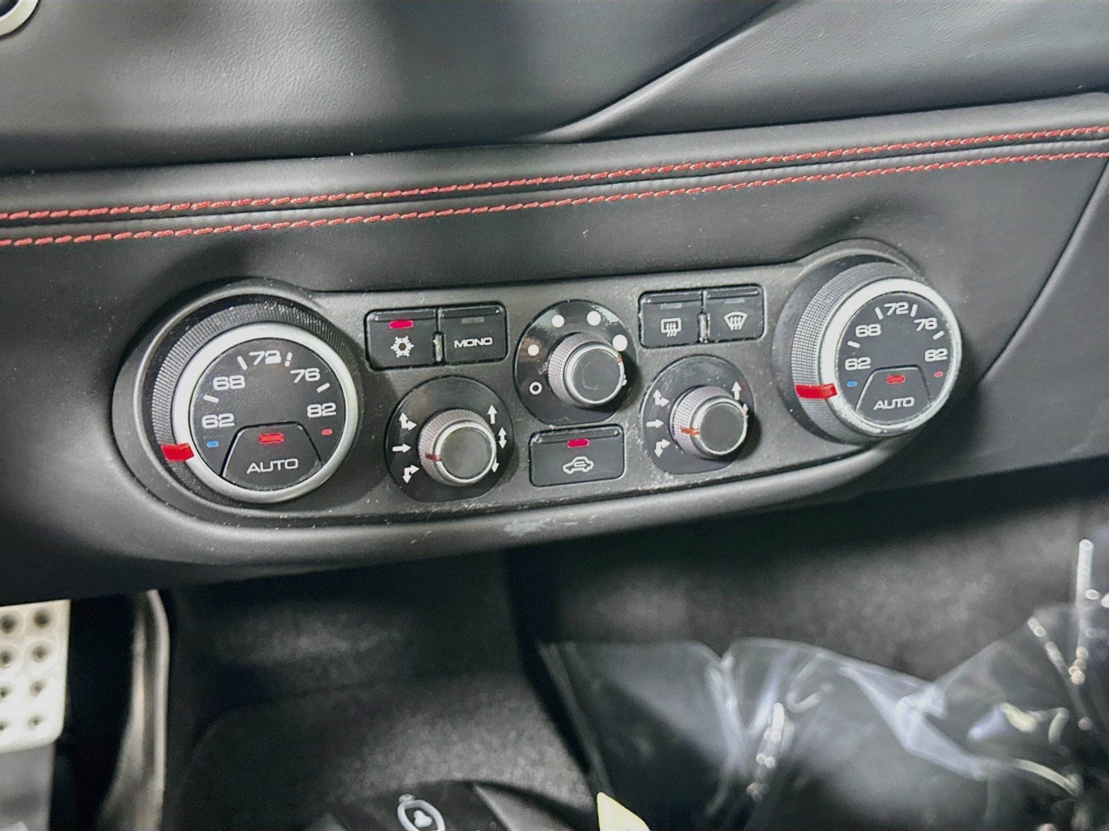 Used 2018 Ferrari 488 Spider RWD image 27