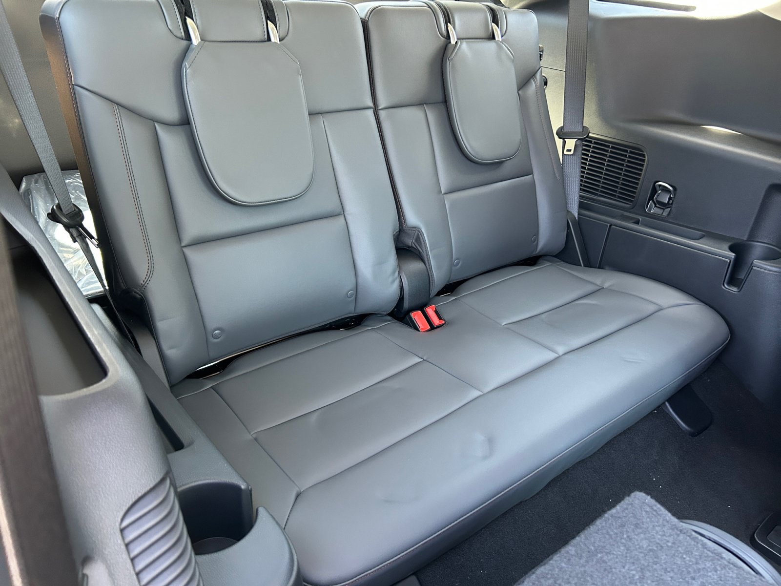 New 2026 Ford Explorer Active w/ Active Comfort Package AWD/4WD image 30