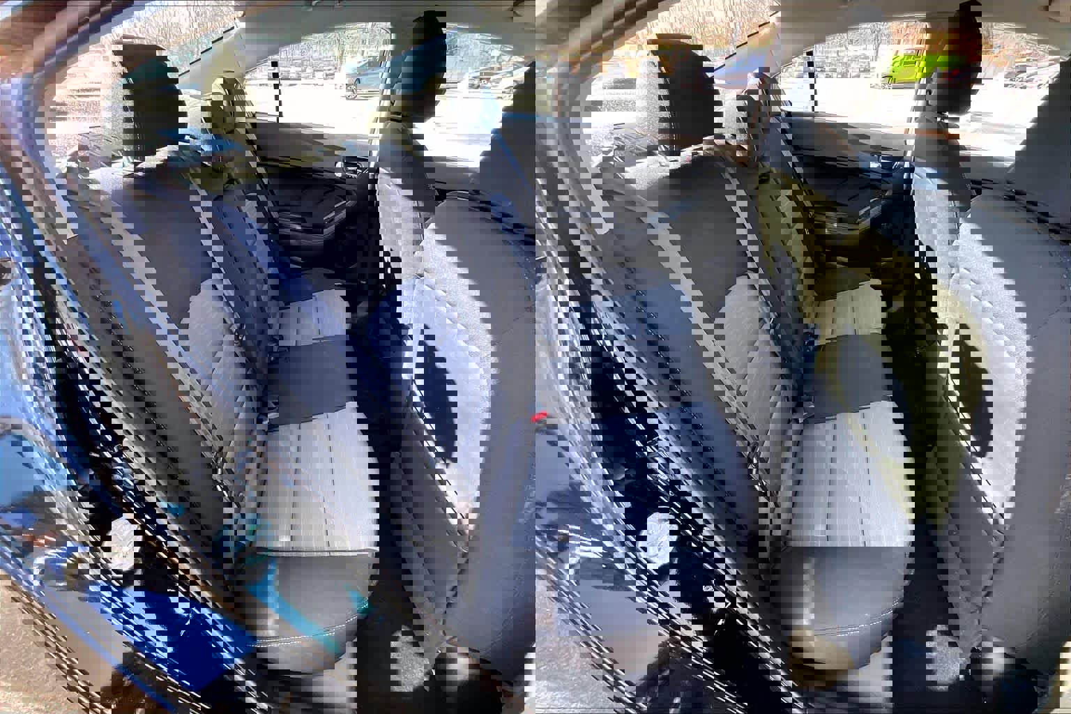 Used 2016 Kia Forte EX image 20