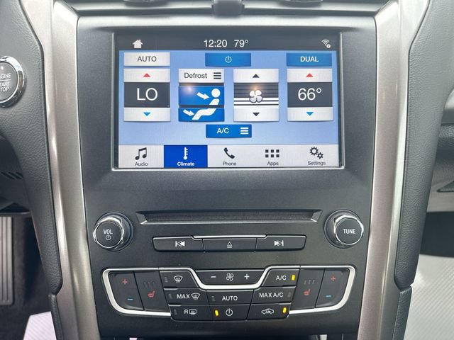Used 2017 Ford Fusion Energi SE FWD image 20