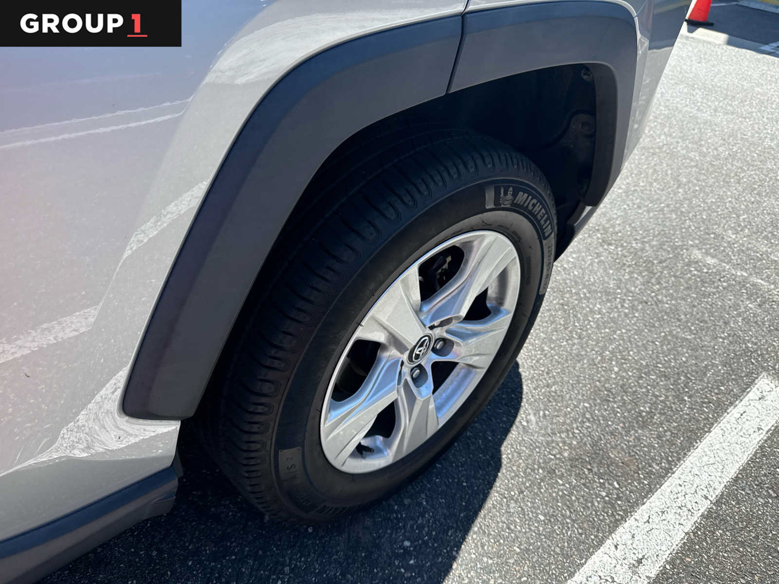 Certified 2020 Toyota RAV4 XLE AWD/4WD image 1