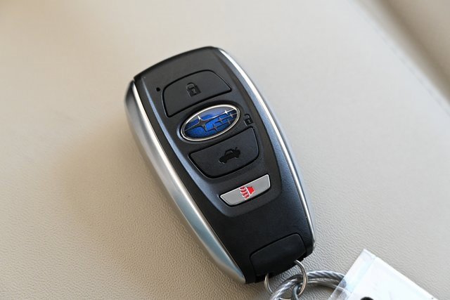New 2025 Subaru Ascent Limited image 37
