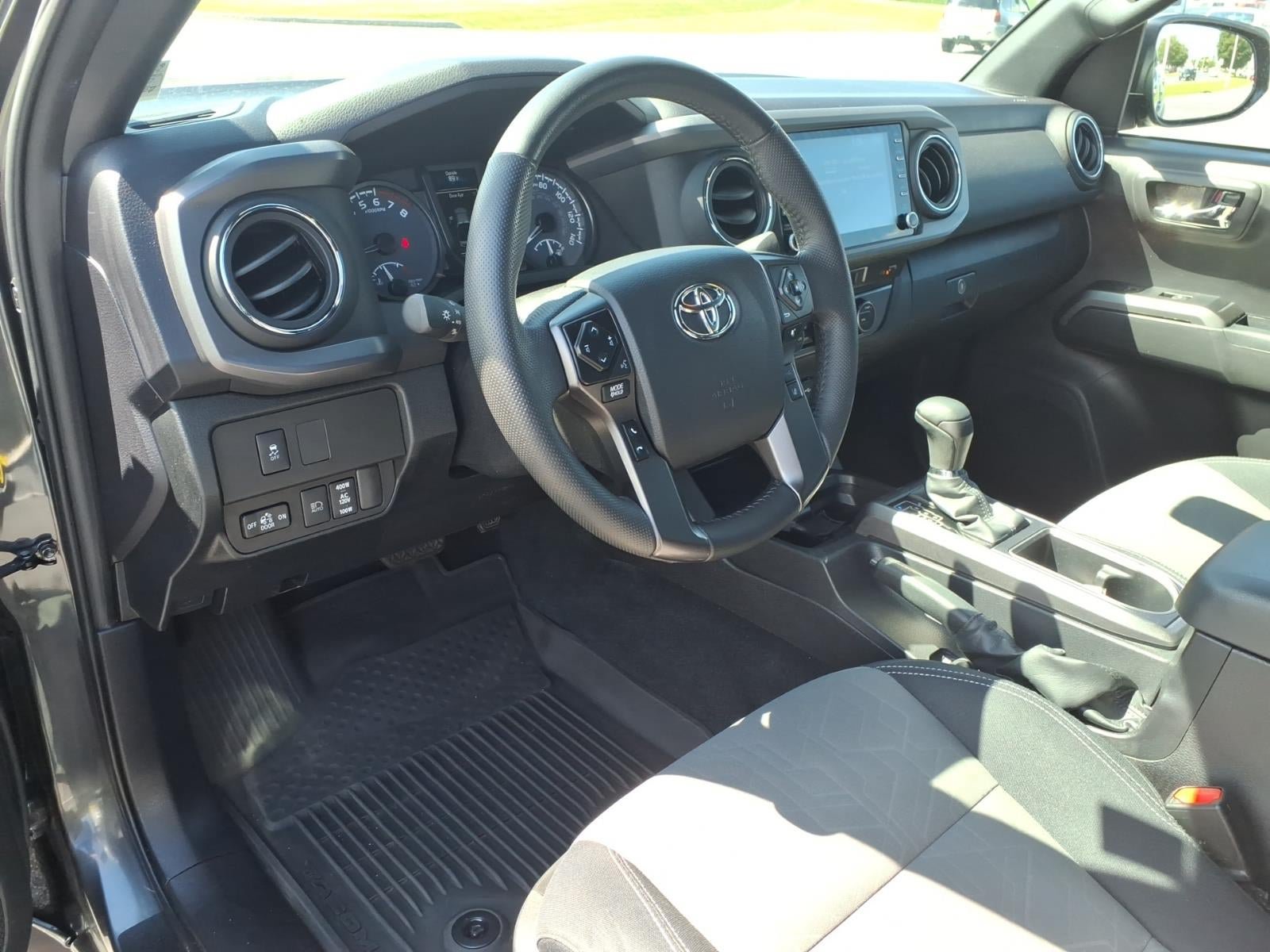 Used 2023 Toyota Tacoma TRD Off-Road w/ Technology Package AWD/4WD image 20