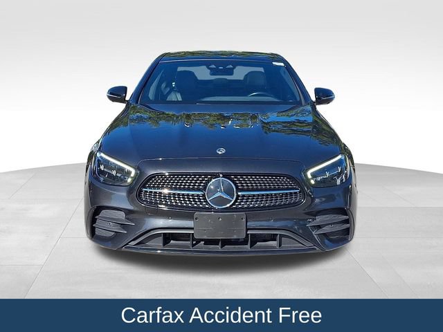 Used 2023 Mercedes-Benz E 350 4MATIC Sedan image 3