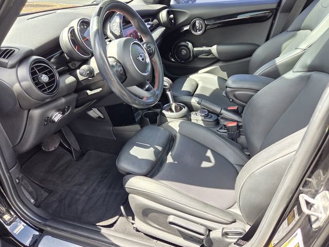 Used 2019 MINI Cooper S image 10