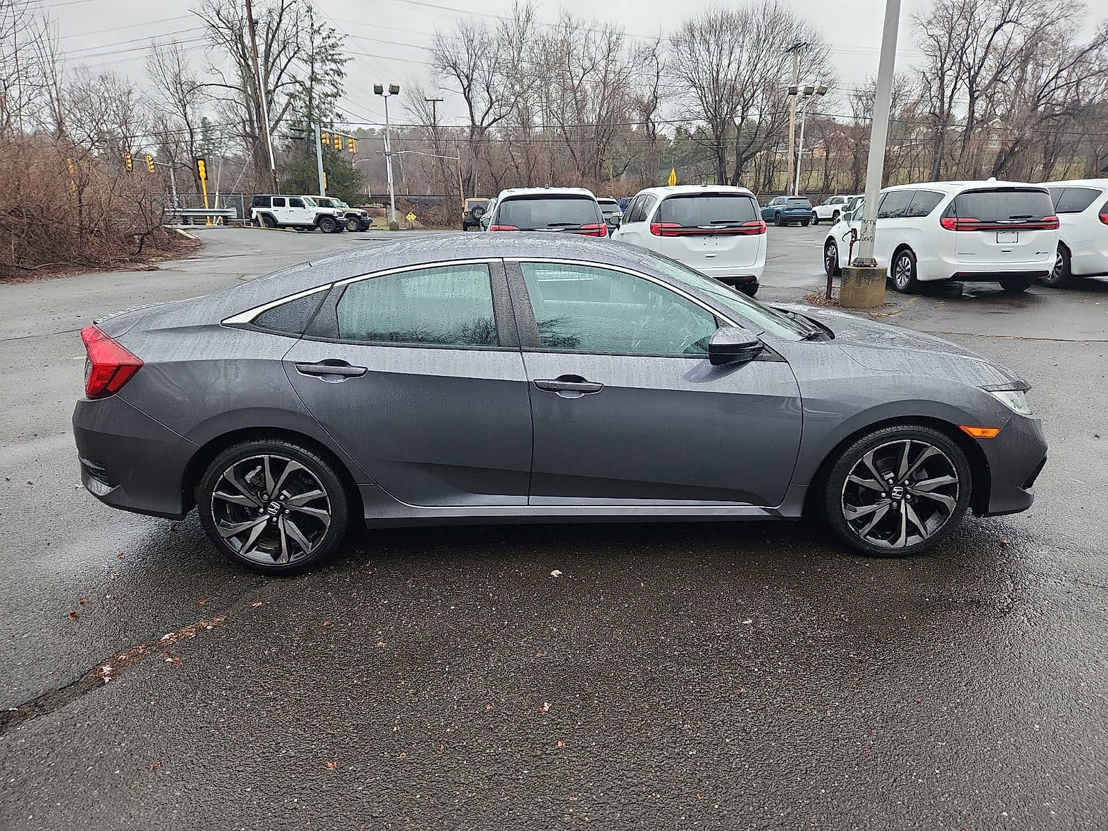 Used 2019 Honda Civic Sport image 7