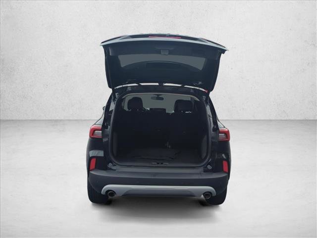 Used 2024 Ford Escape SE image 6
