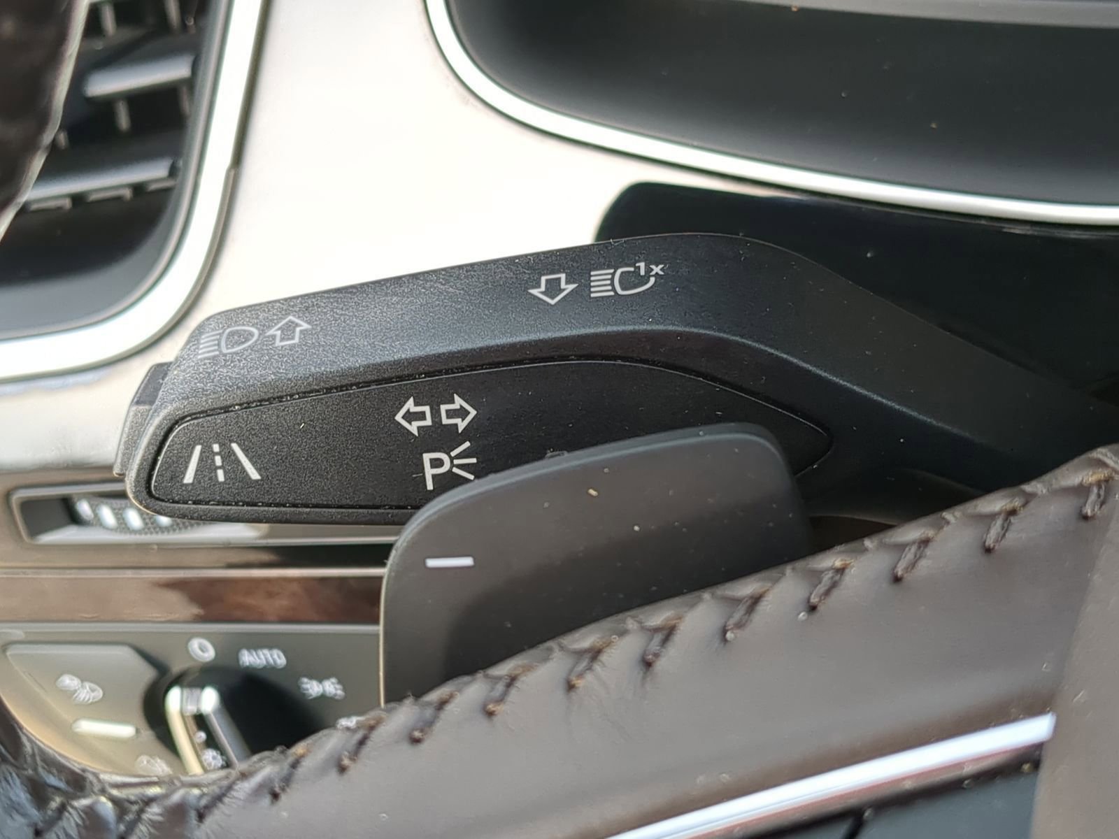 Used 2018 Audi Q7 3.0T Premium Plus image 32