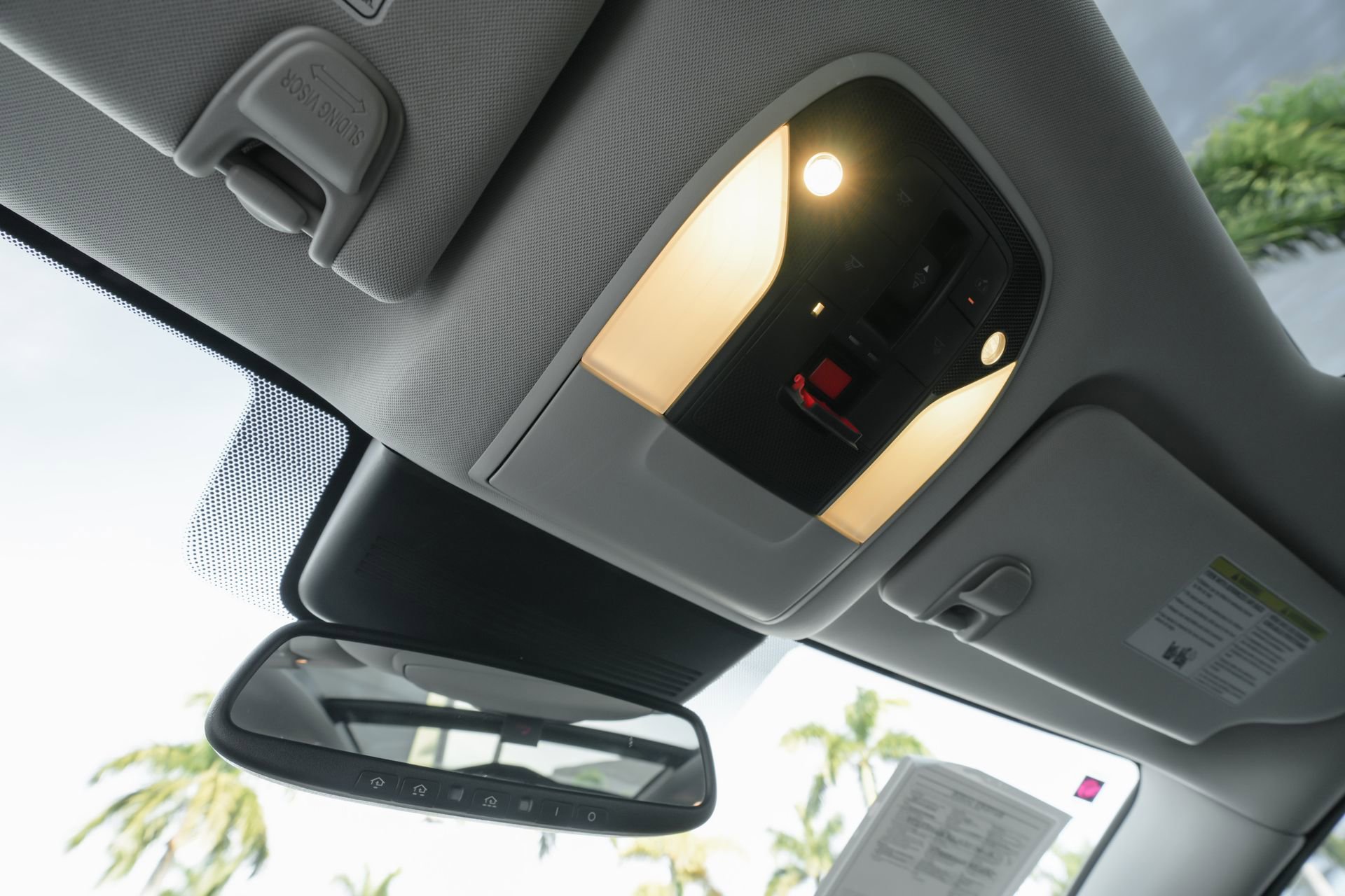 Used 2019 INFINITI QX50 Luxe w/ Navigation Package image 18