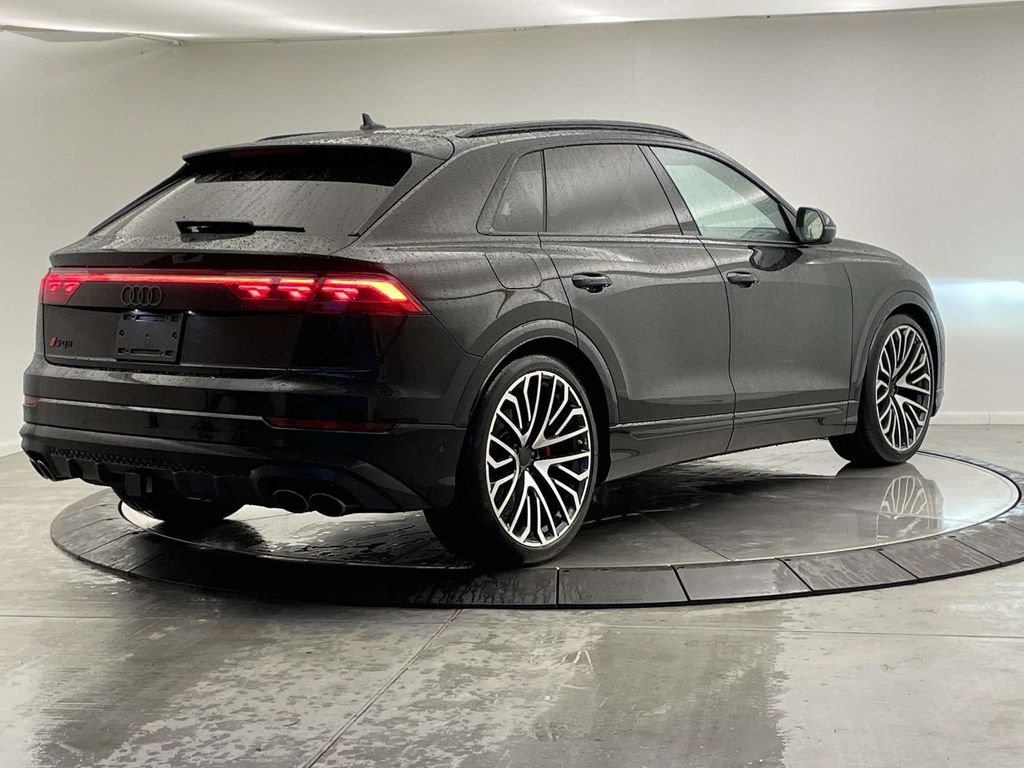 New 2026 Audi SQ8 Prestige image 7